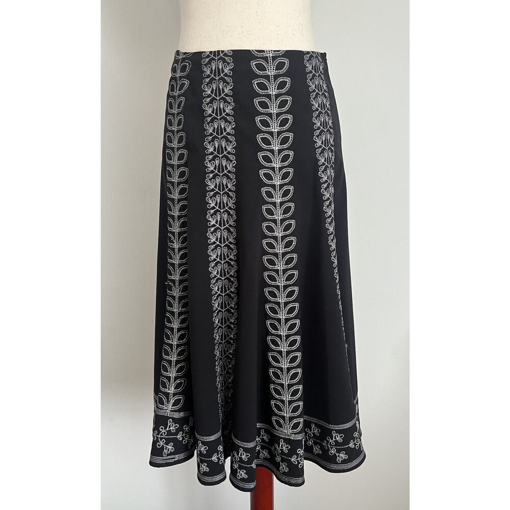 Sunny Leigh Skirt Women’s Sz 4 Vintage Black with Silver Embroidered Floral Midi